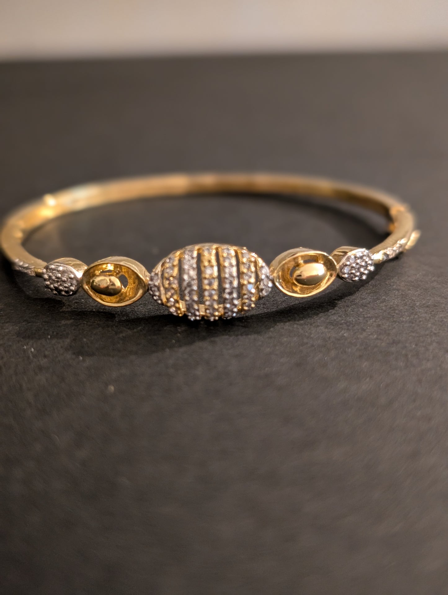 Golden Flora Bracelet