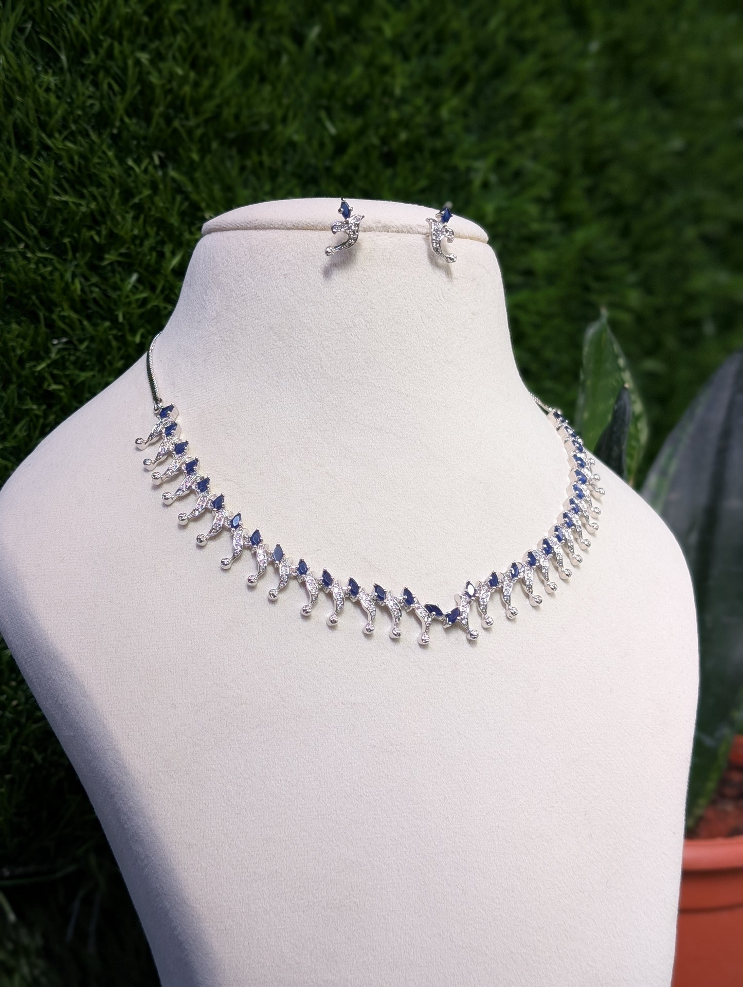 Sapphire Sky Necklace Set