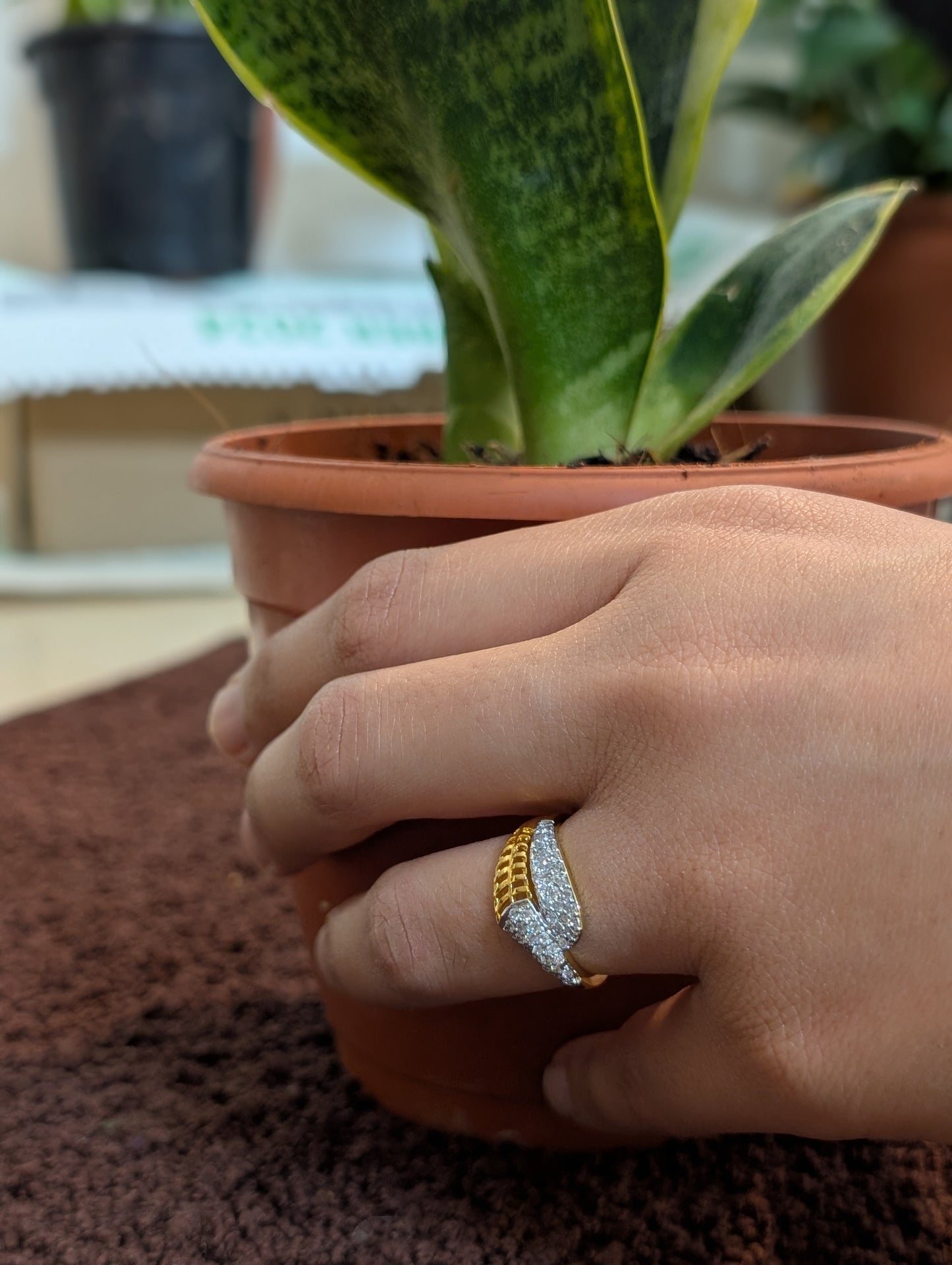 Goldish-Whiteish Studded Ring