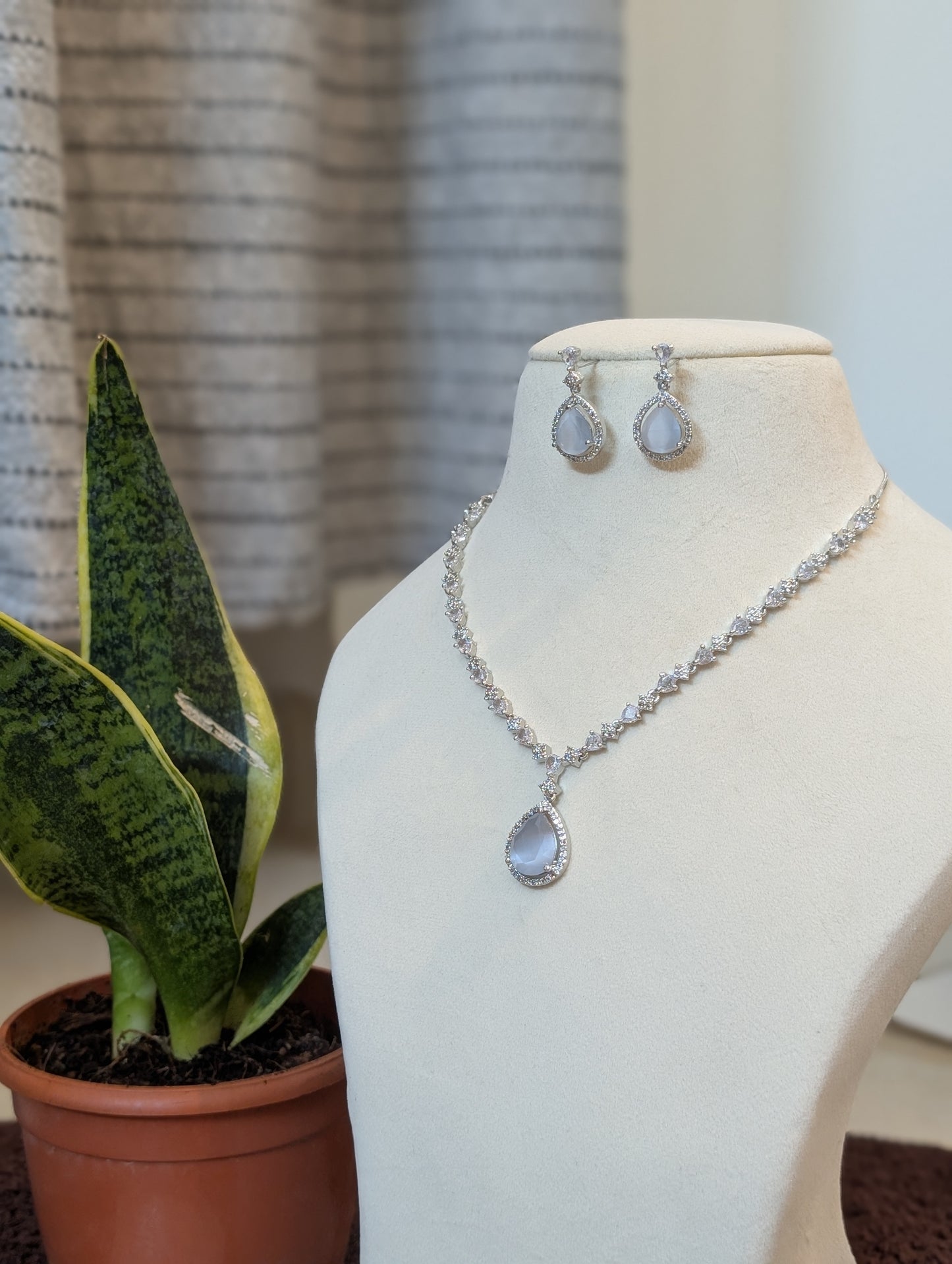 Ava's Purity Diamond Necklace Set