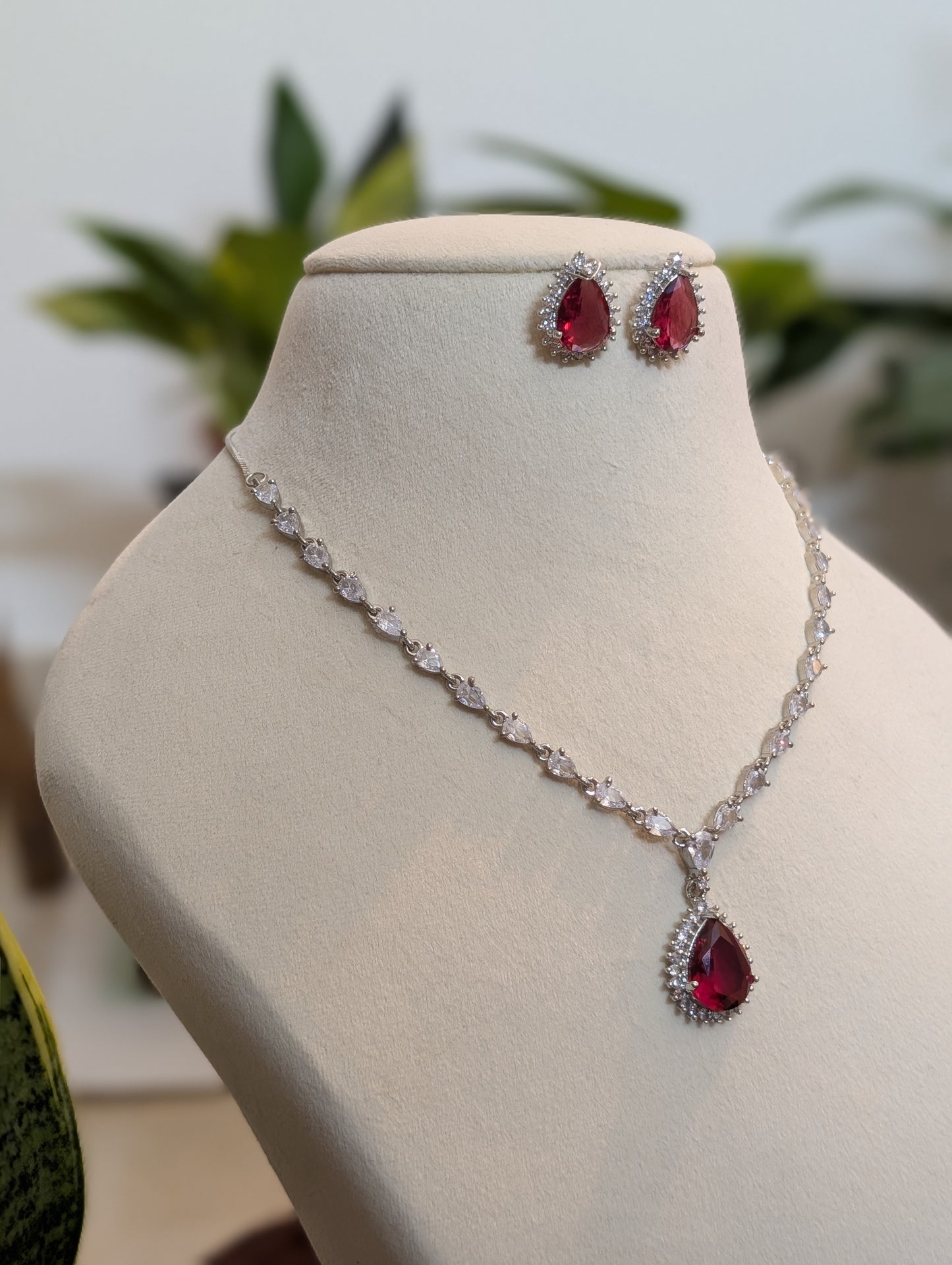 Grace's Petal Diamond Set