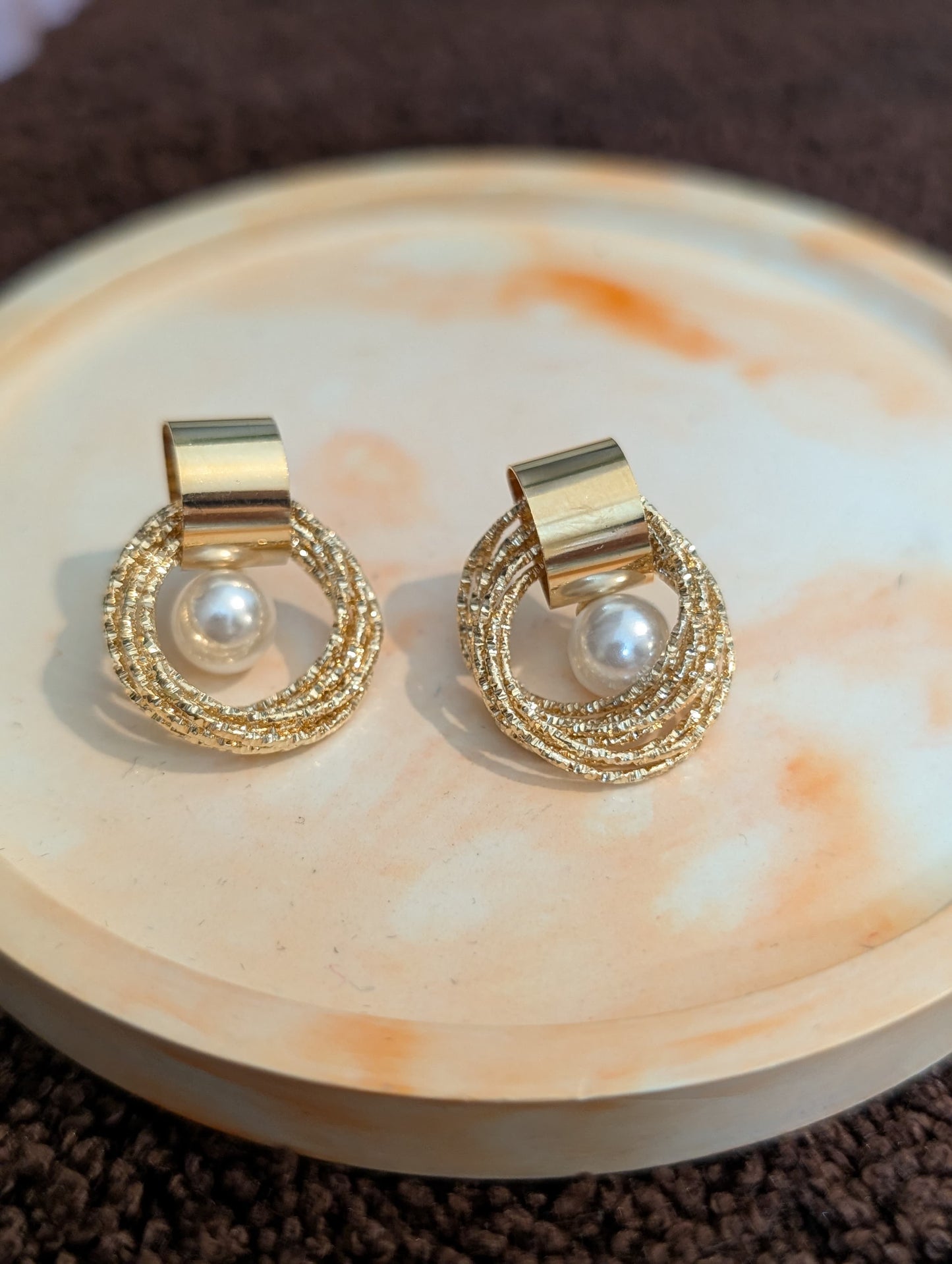 Gold Rings Stud