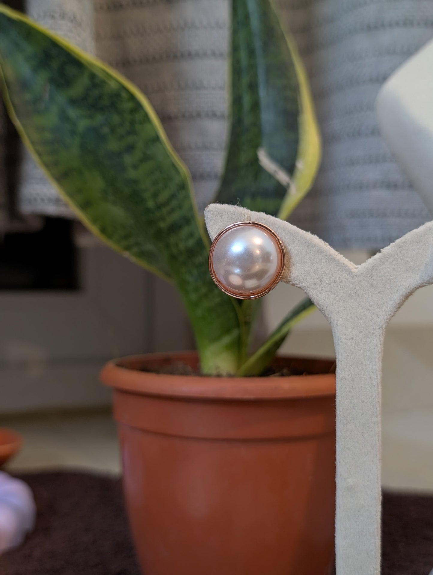 Circular Precious Points
