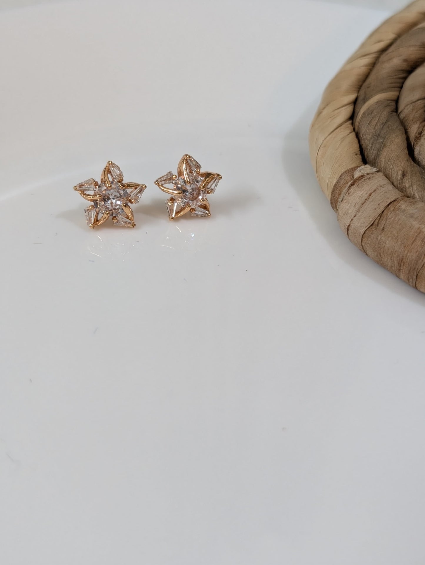 Star with a Pearl