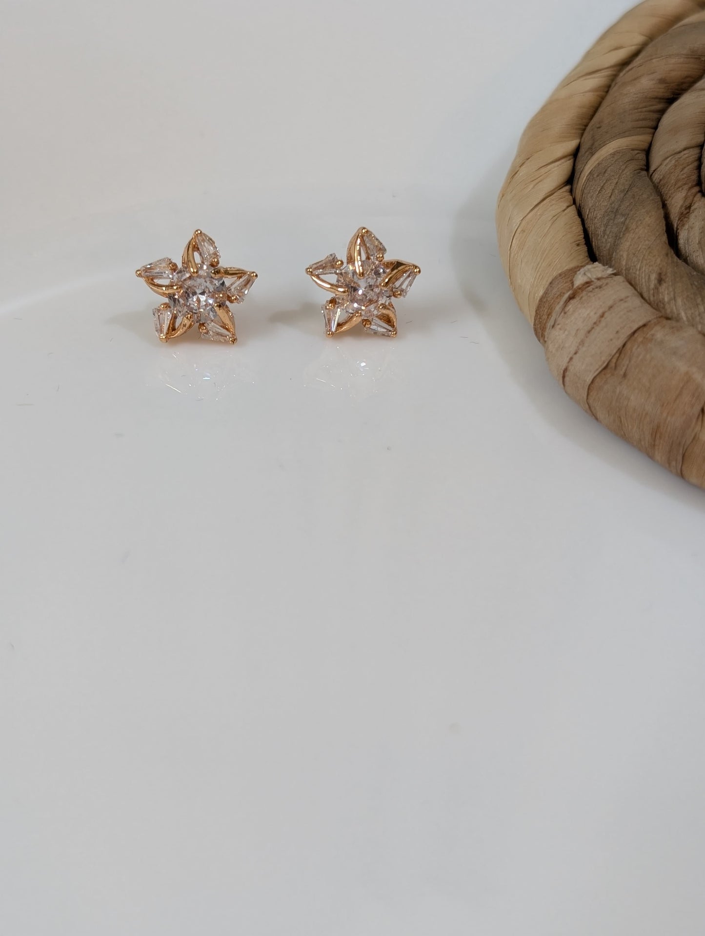 Star with a Pearl