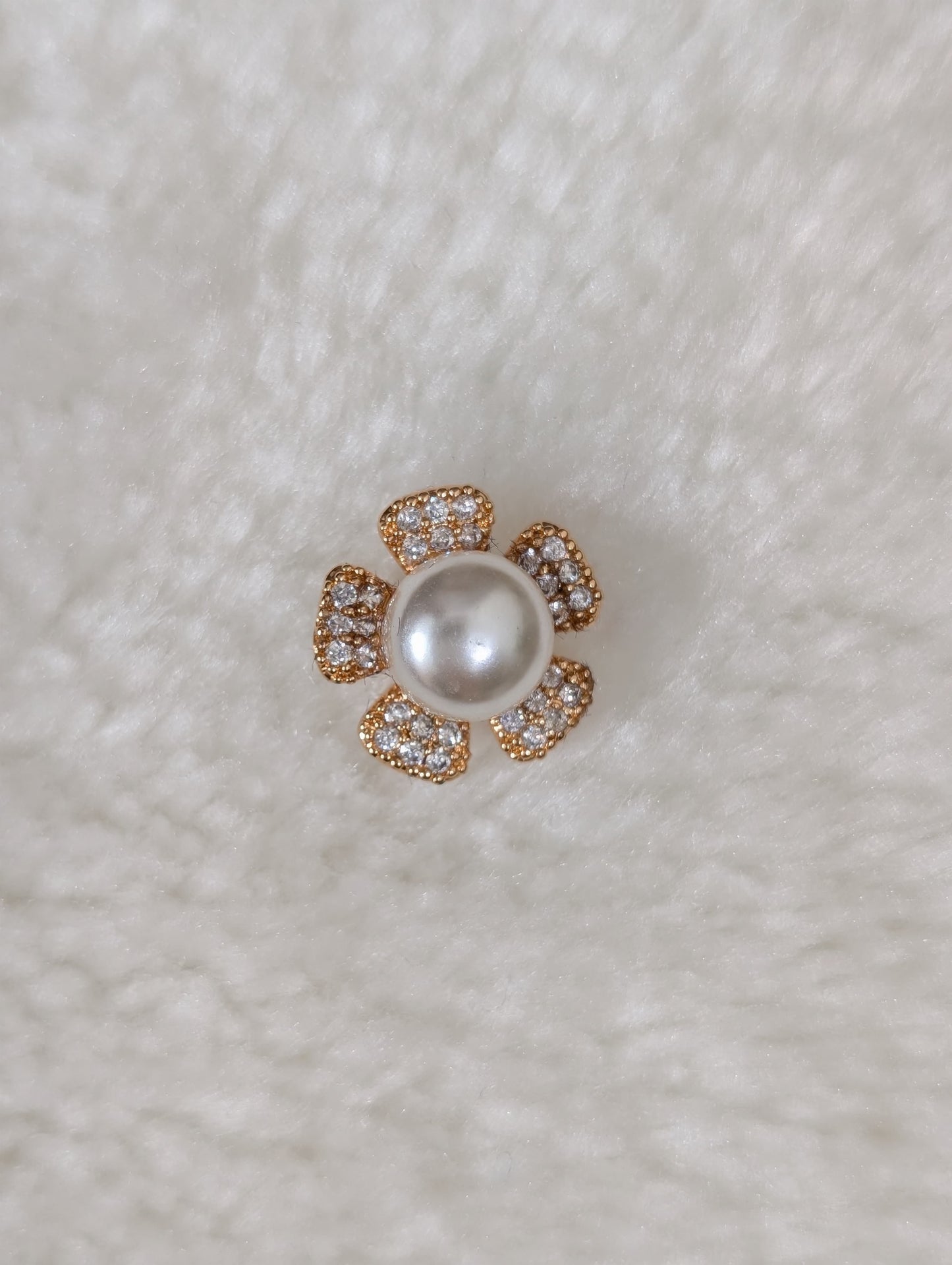 Ivory and Gold Delight