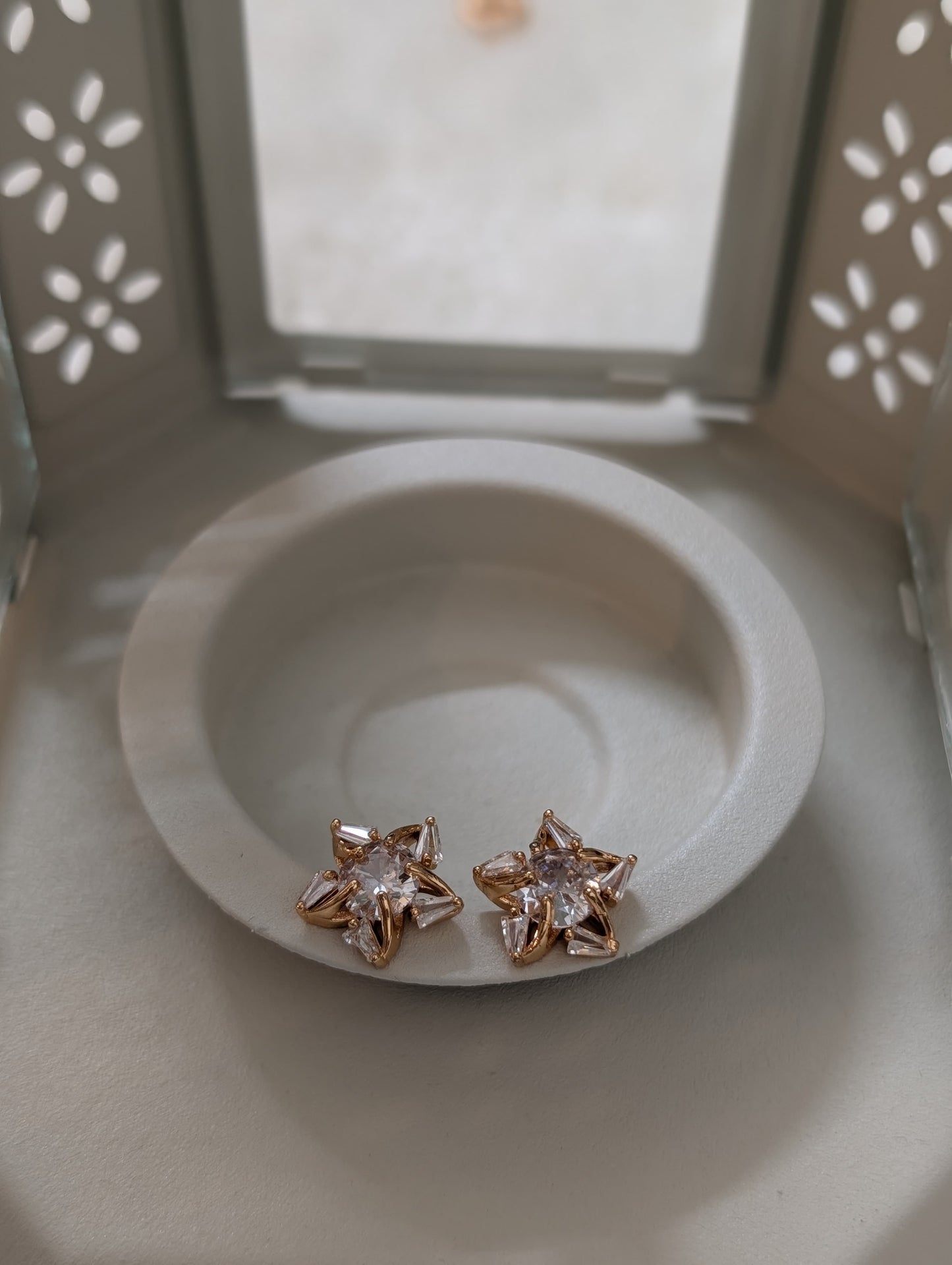 Star with a Pearl