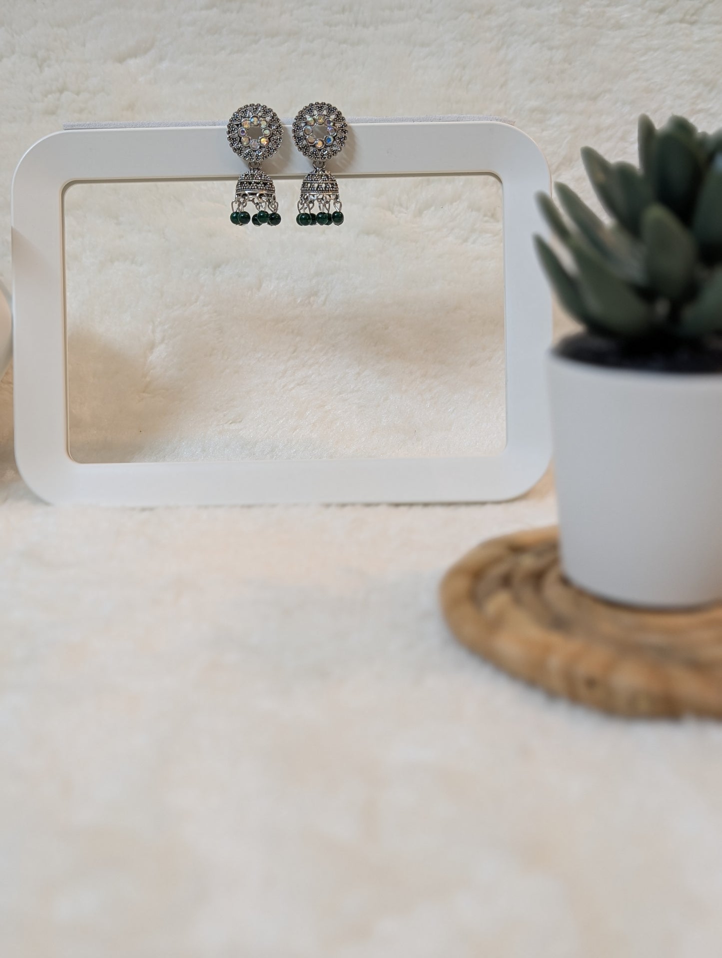 Old World Elegance Hangings - Green