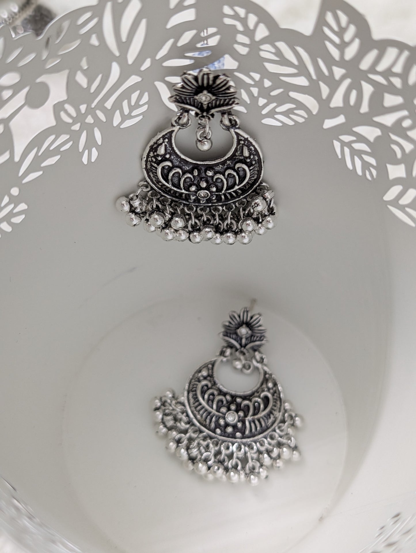 Antique Allure Hangings