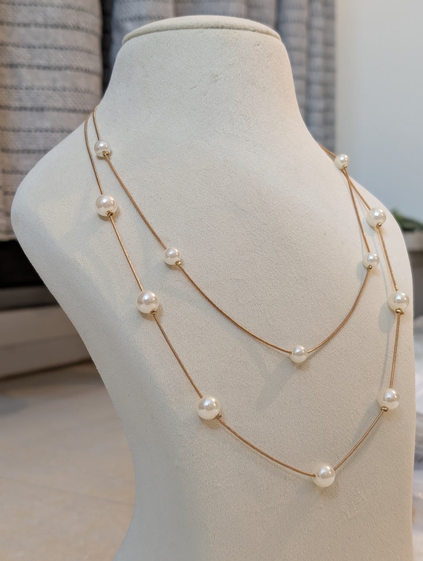 Layered Pearl necklace