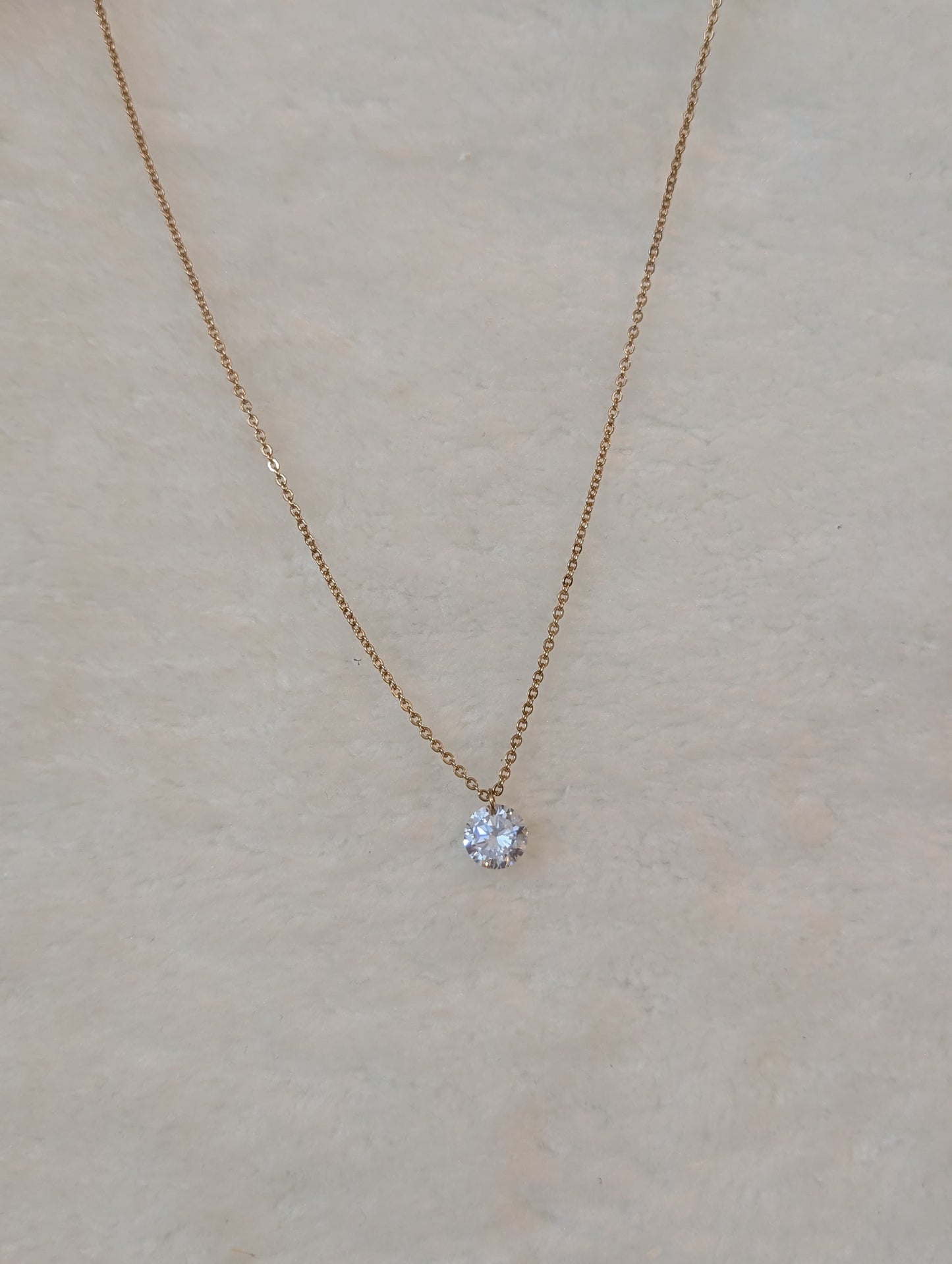 Elegant Diamond Piece