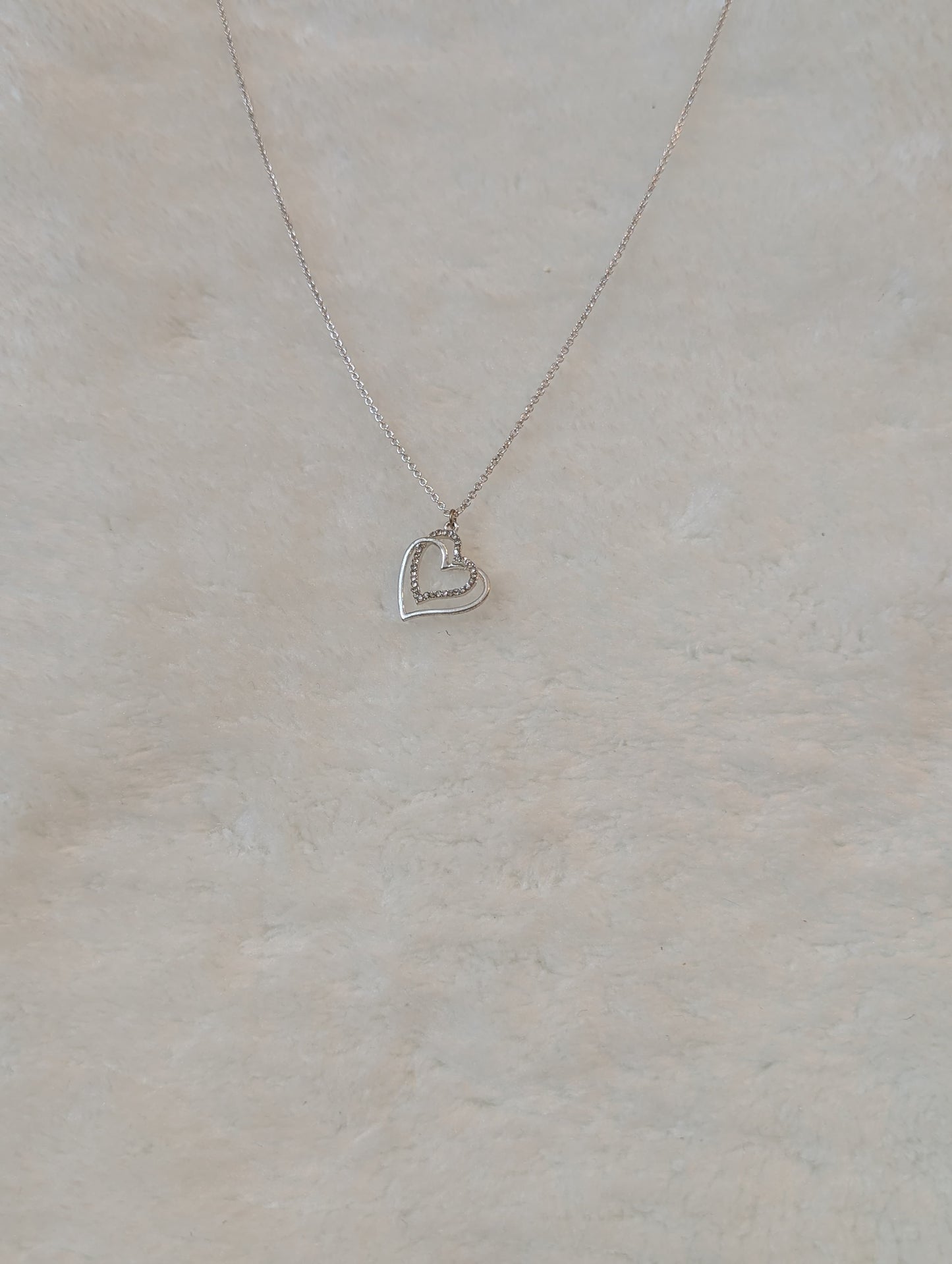 Heard Neckpiece
