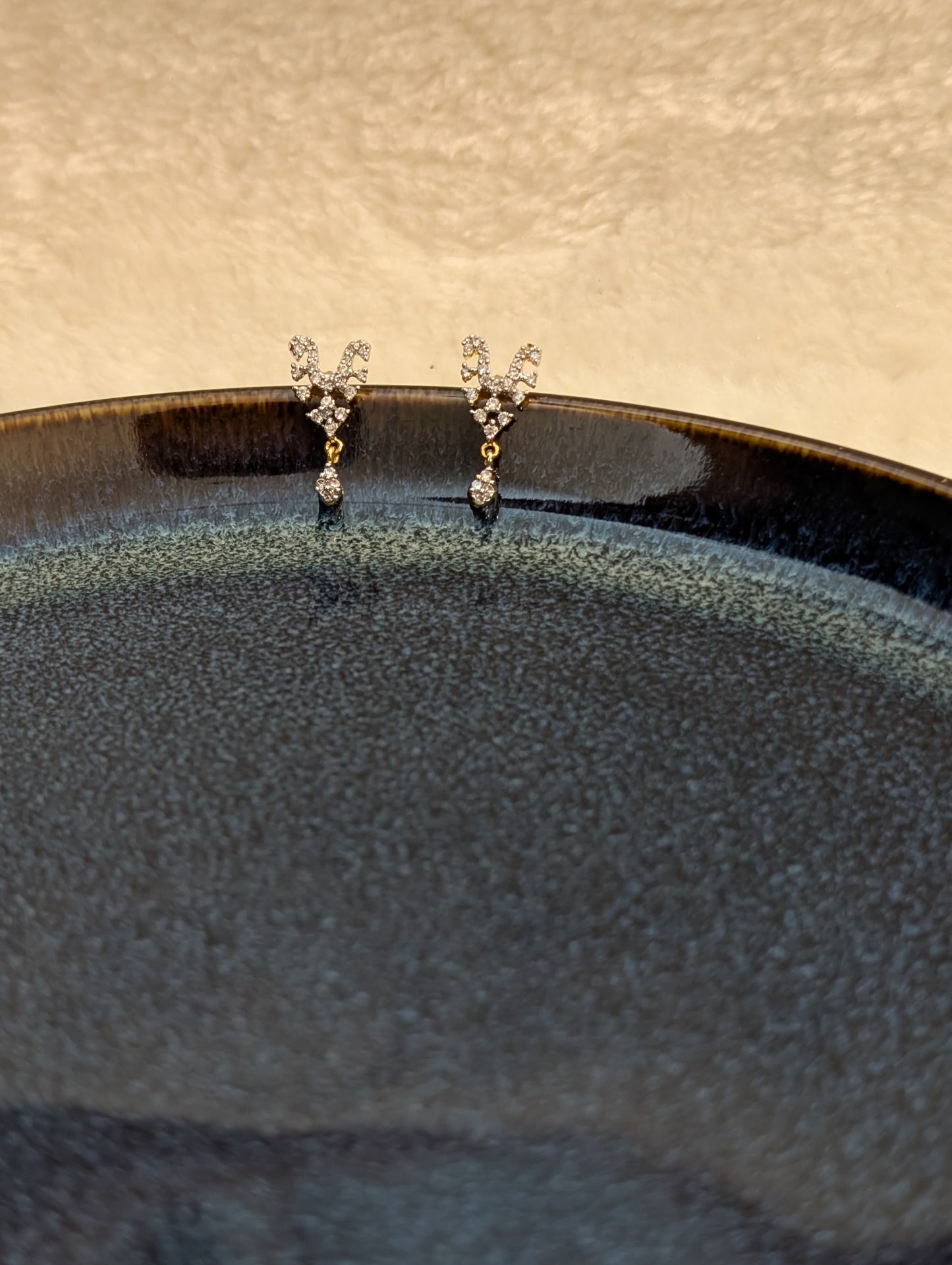 Starry Kundan