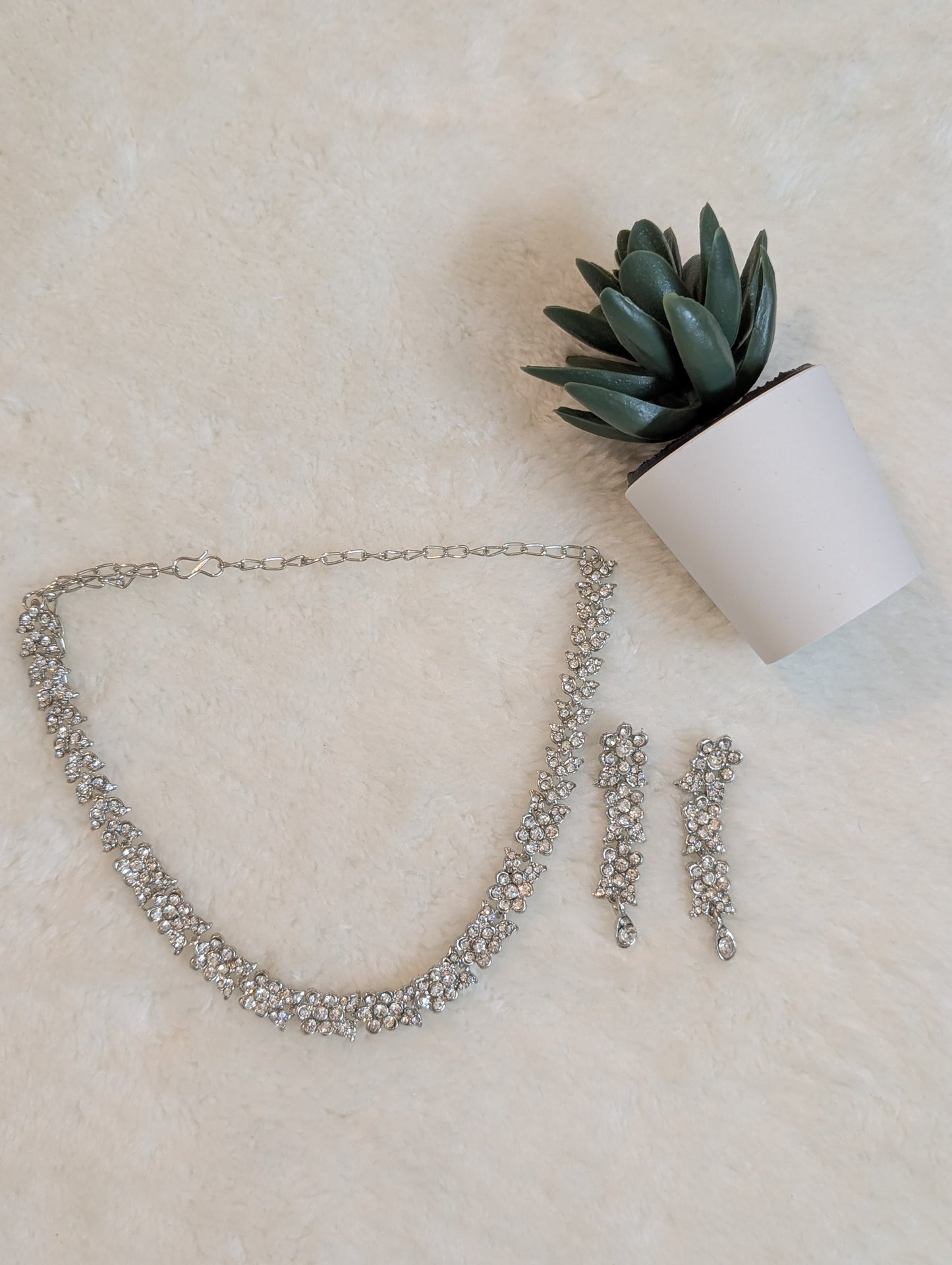 Dazzling Beauty Piece - Choker Set
