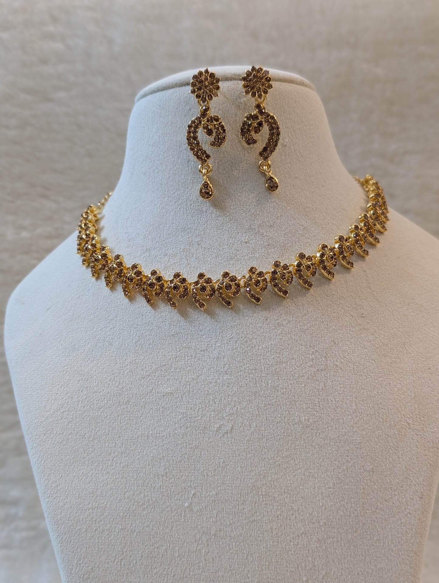 Radiant Gem Boutique