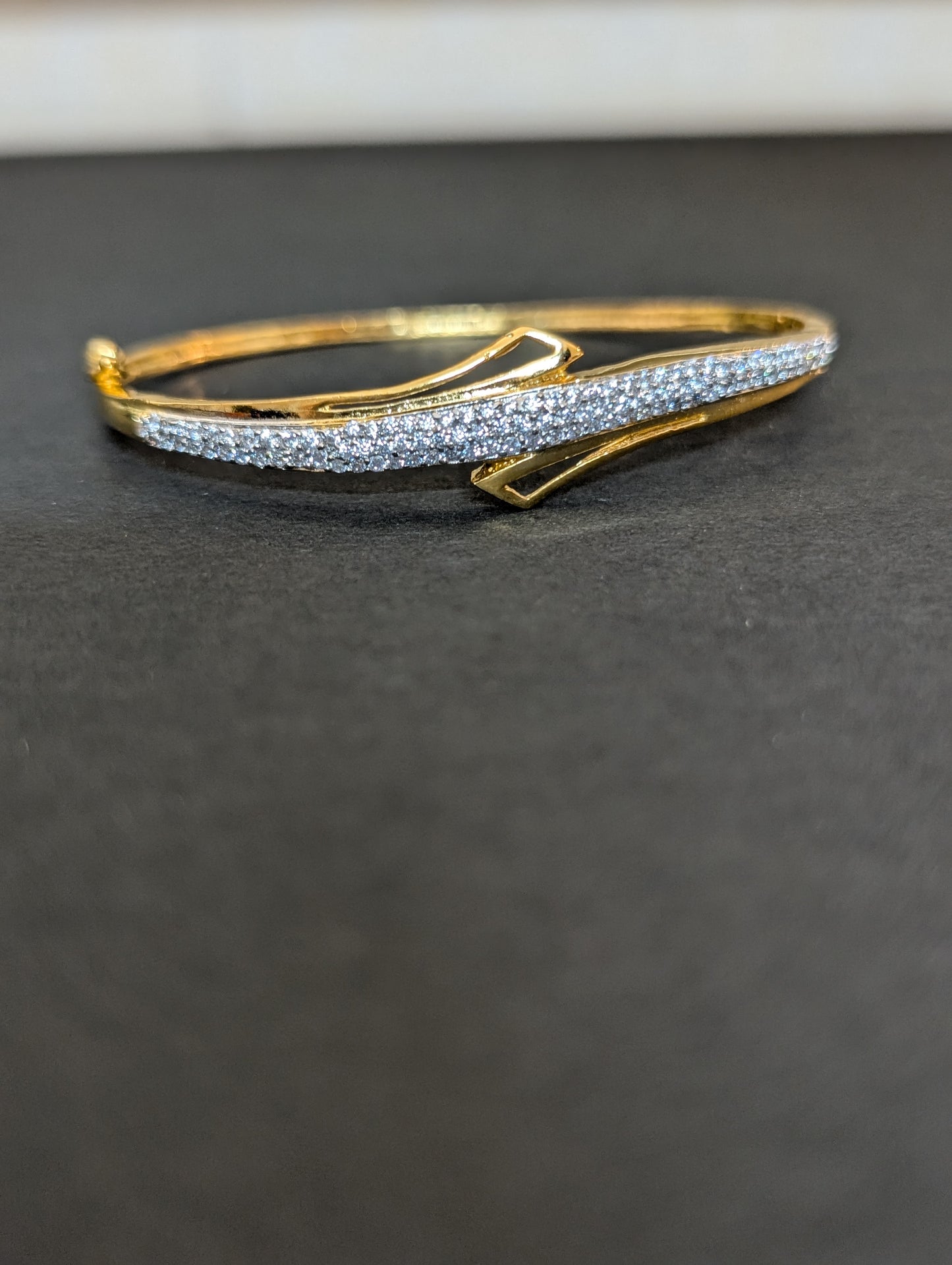 A Twingling Bracelet