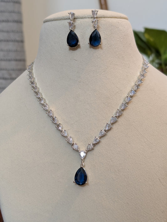 Luna's Serenity Necklace Set