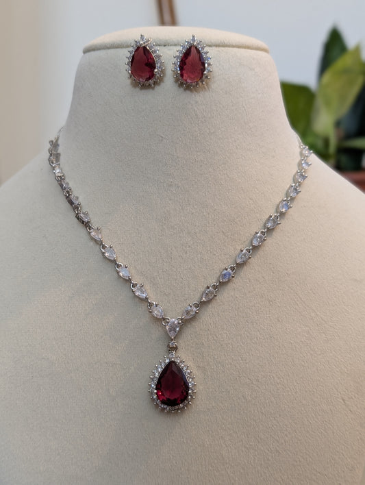 Grace's Petal Diamond Set