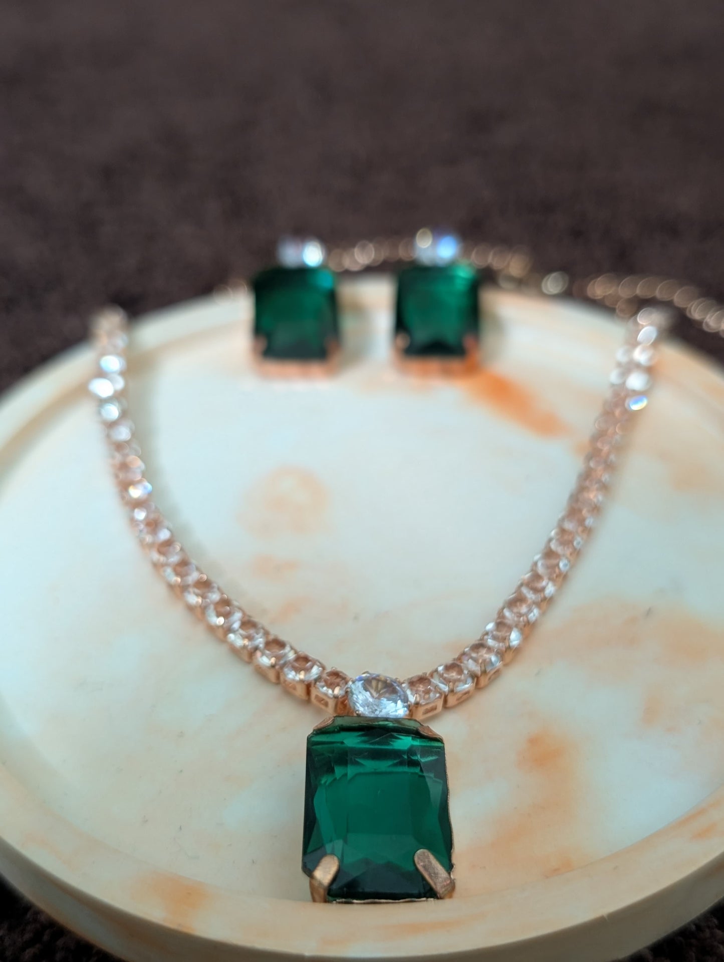 Glamour Green Gleam