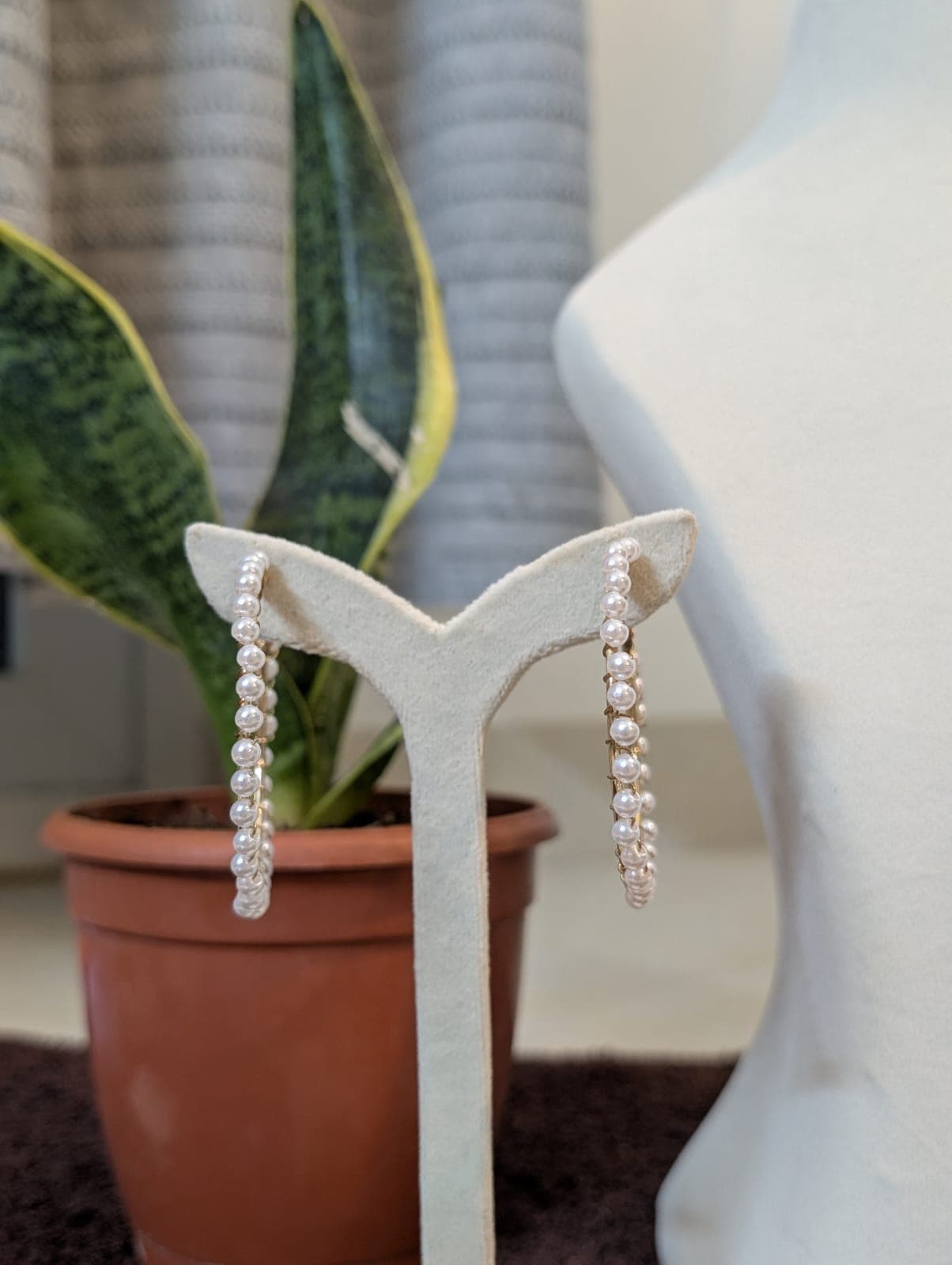 Elegant Earrings with Pearls